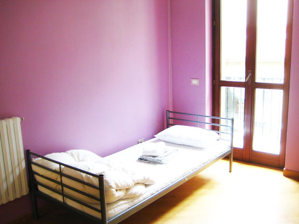 Panda Hostel Milano Cameră foto