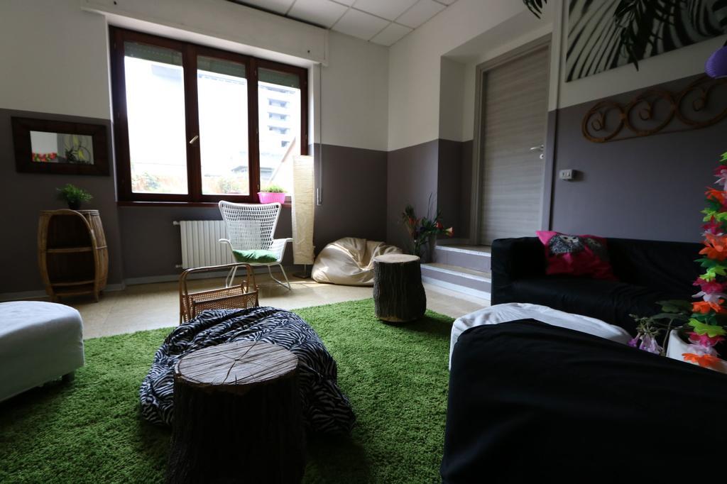 Panda Hostel Milano Exterior foto
